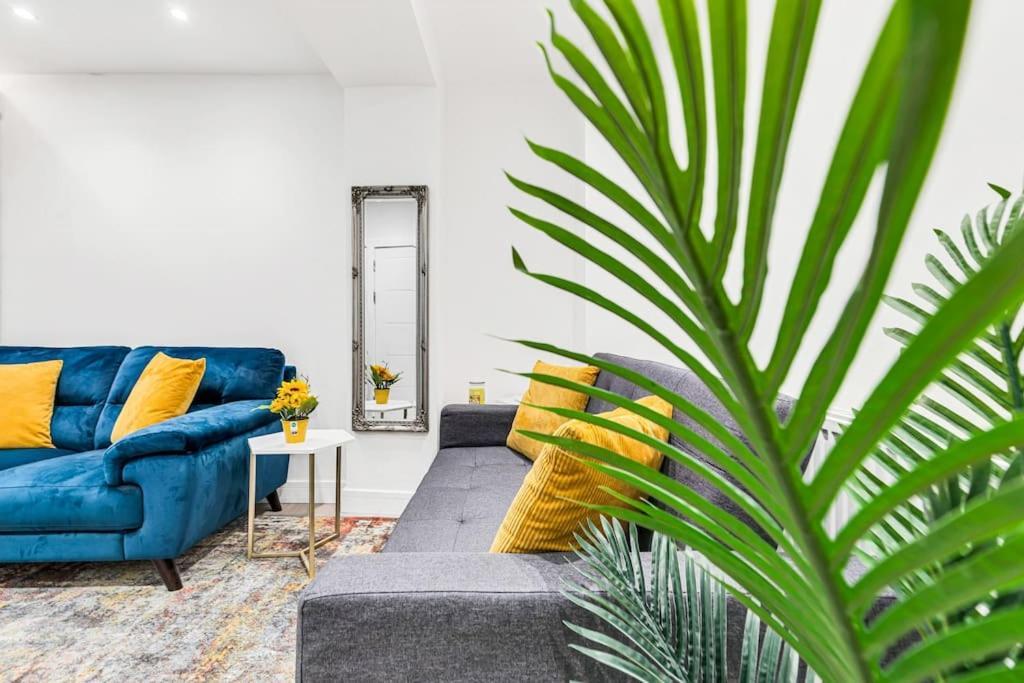 Luxstay Holland Park Apartment With Ac London Kültér fotó